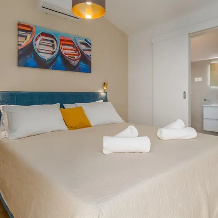 Βίλα Nika In Markovac - Haus Fuer 6 Personen *