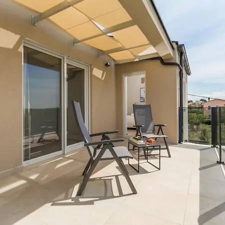 Nika In Markovac - Haus Fuer 6 Personen Višnjan